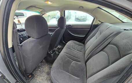 Dodge Stratus II, 2005 год, 280 000 рублей, 11 фотография