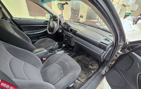 Dodge Stratus II, 2005 год, 280 000 рублей, 12 фотография