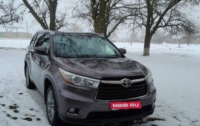 Toyota Highlander III, 2014 год, 2 550 000 рублей, 1 фотография