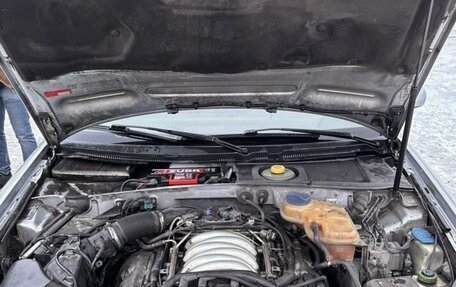 Audi A6, 1998 год, 240 000 рублей, 22 фотография