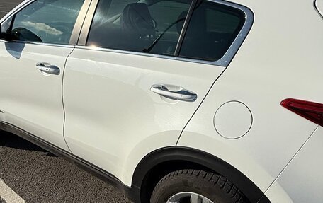 KIA Sportage IV рестайлинг, 2018 год, 2 500 000 рублей, 9 фотография