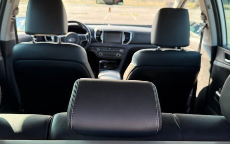 KIA Sportage IV рестайлинг, 2018 год, 2 500 000 рублей, 14 фотография