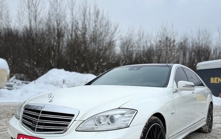 Mercedes-Benz S-Класс, 2009 год, 1 750 000 рублей, 6 фотография