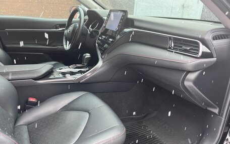 Toyota Camry, 2022 год, 3 450 000 рублей, 8 фотография