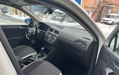 Volkswagen Tiguan II, 2019 год, 2 850 000 рублей, 5 фотография