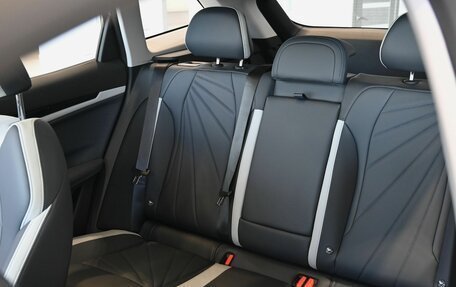 Geely Atlas, 2025 год, 3 500 000 рублей, 12 фотография