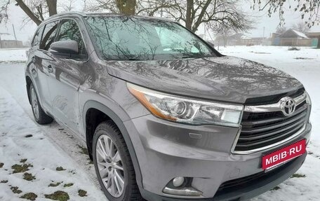 Toyota Highlander III, 2014 год, 2 550 000 рублей, 3 фотография