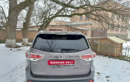 Toyota Highlander III, 2014 год, 2 550 000 рублей, 5 фотография