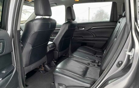 Toyota Highlander III, 2014 год, 2 550 000 рублей, 9 фотография