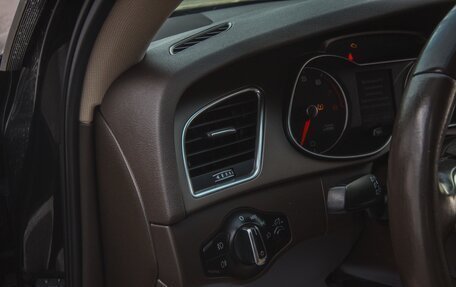 Audi A4, 2012 год, 1 049 000 рублей, 6 фотография