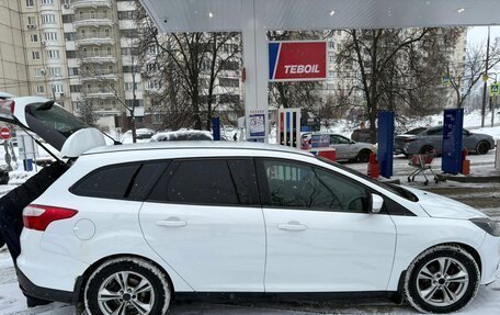 Ford Focus III, 2014 год, 450 000 рублей, 2 фотография
