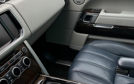 Land Rover Range Rover IV рестайлинг, 2015 год, 4 280 000 рублей, 7 фотография