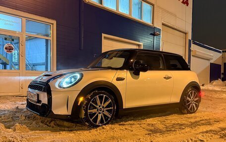 MINI Hatch, 2023 год, 3 790 000 рублей, 4 фотография