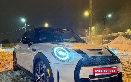 MINI Hatch, 2023 год, 3 790 000 рублей, 8 фотография