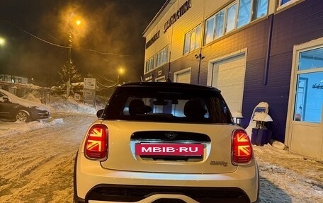 MINI Hatch, 2023 год, 3 790 000 рублей, 3 фотография