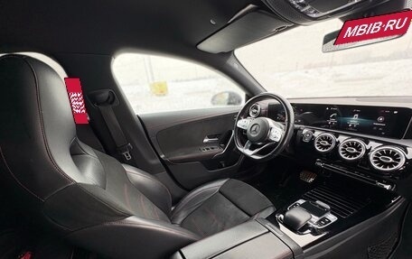 Mercedes-Benz CLA, 2019 год, 2 550 000 рублей, 9 фотография