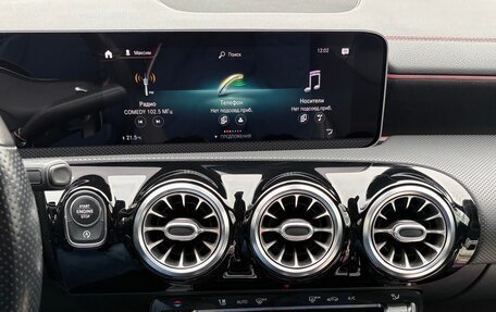 Mercedes-Benz CLA, 2019 год, 2 550 000 рублей, 11 фотография