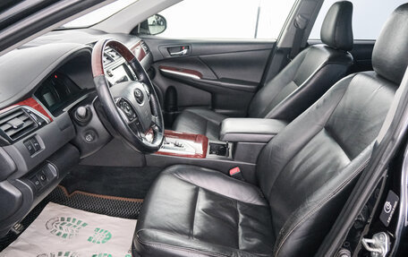 Toyota Camry, 2011 год, 1 599 000 рублей, 8 фотография