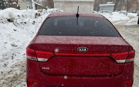 KIA Rio IV, 2017 год, 1 200 000 рублей, 2 фотография