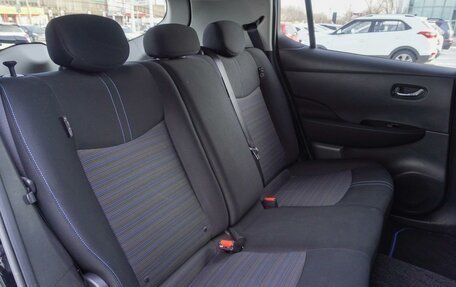 Nissan Leaf II, 2019 год, 2 205 000 рублей, 14 фотография