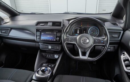 Nissan Leaf II, 2019 год, 2 205 000 рублей, 13 фотография