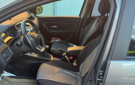 Renault Duster, 2022 год, 1 950 000 рублей, 4 фотография