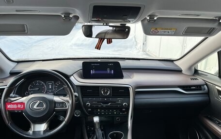 Lexus RX IV рестайлинг, 2016 год, 3 300 000 рублей, 12 фотография