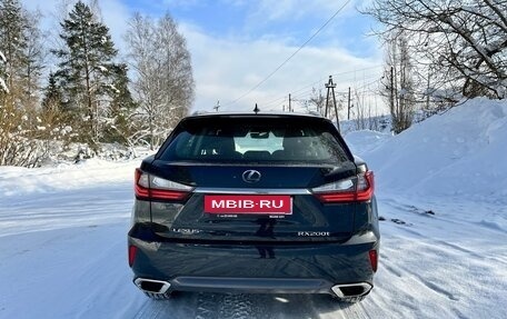 Lexus RX IV рестайлинг, 2016 год, 3 300 000 рублей, 9 фотография