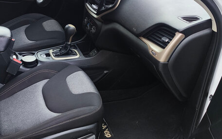 Jeep Cherokee, 2017 год, 2 150 000 рублей, 5 фотография