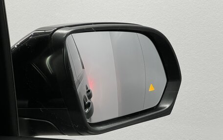 Mercedes-Benz V-Класс, 2019 год, 5 650 000 рублей, 30 фотография