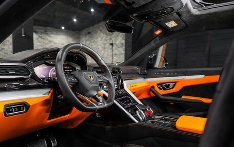 Lamborghini Urus I, 2021 год, 26 900 000 рублей, 10 фотография