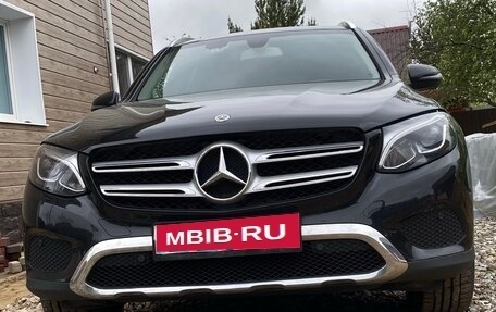 Mercedes-Benz GLC, 2019 год, 3 200 000 рублей, 1 фотография