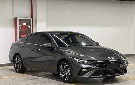Hyundai Elantra, 2023 год, 1 850 000 рублей, 3 фотография