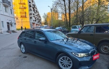 BMW 3 серия, 2019 год, 2 900 000 рублей, 1 фотография