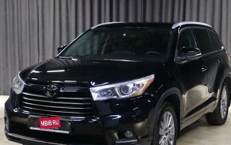 Toyota Highlander III, 2014 год, 2 599 000 рублей, 1 фотография