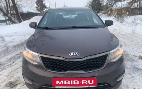 KIA Rio III рестайлинг, 2016 год, 1 100 000 рублей, 3 фотография