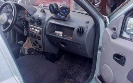 Renault Logan I, 2006 год, 320 000 рублей, 5 фотография