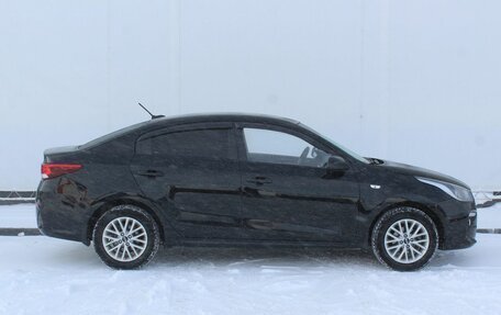 KIA Rio IV, 2018 год, 1 289 000 рублей, 4 фотография