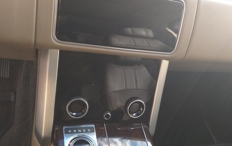 Land Rover Range Rover IV рестайлинг, 2018 год, 7 000 000 рублей, 8 фотография