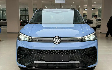 Volkswagen Tiguan, 2024 год, 4 450 008 рублей, 2 фотография