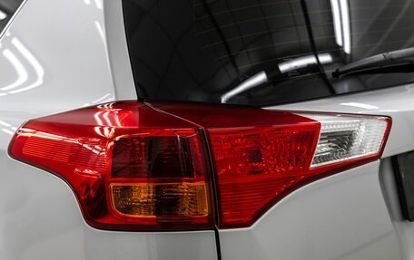 Toyota RAV4, 2013 год, 2 148 000 рублей, 13 фотография