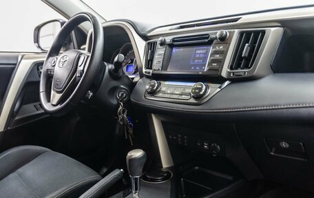 Toyota RAV4, 2013 год, 2 148 000 рублей, 36 фотография