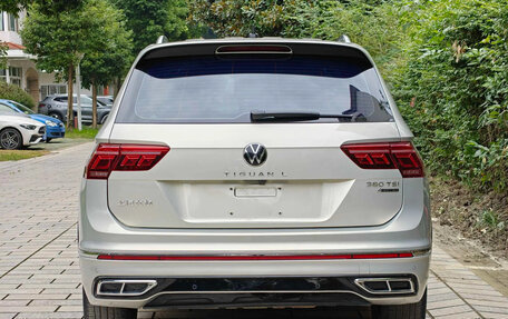 Volkswagen Tiguan II, 2022 год, 4 050 018 рублей, 5 фотография