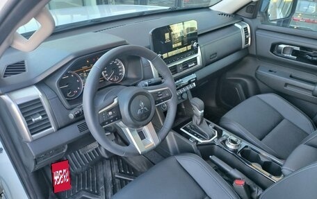 Mitsubishi L200, 2025 год, 5 300 000 рублей, 38 фотография