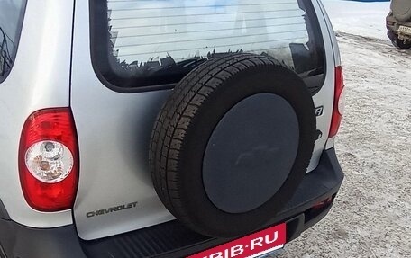 Chevrolet Niva I рестайлинг, 2013 год, 550 000 рублей, 2 фотография