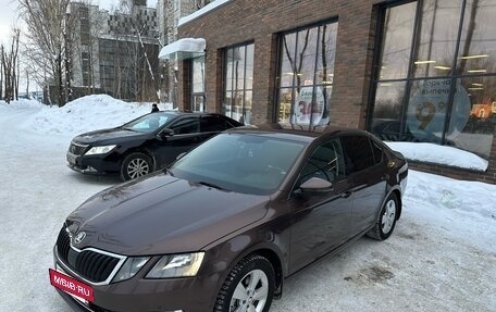 Skoda Octavia, 2019 год, 2 000 000 рублей, 3 фотография