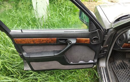 BMW 7 серия, 1989 год, 500 000 рублей, 6 фотография