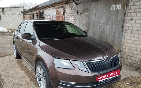 Skoda Octavia, 2019 год, 2 000 000 рублей, 10 фотография