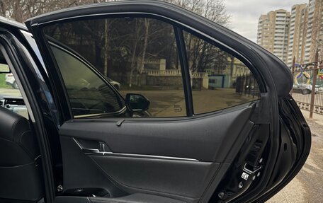 Toyota Camry, 2019 год, 3 000 000 рублей, 5 фотография