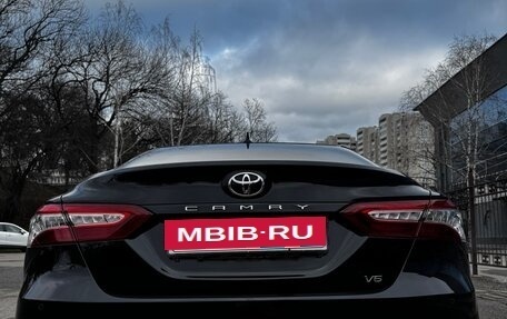Toyota Camry, 2019 год, 3 000 000 рублей, 3 фотография